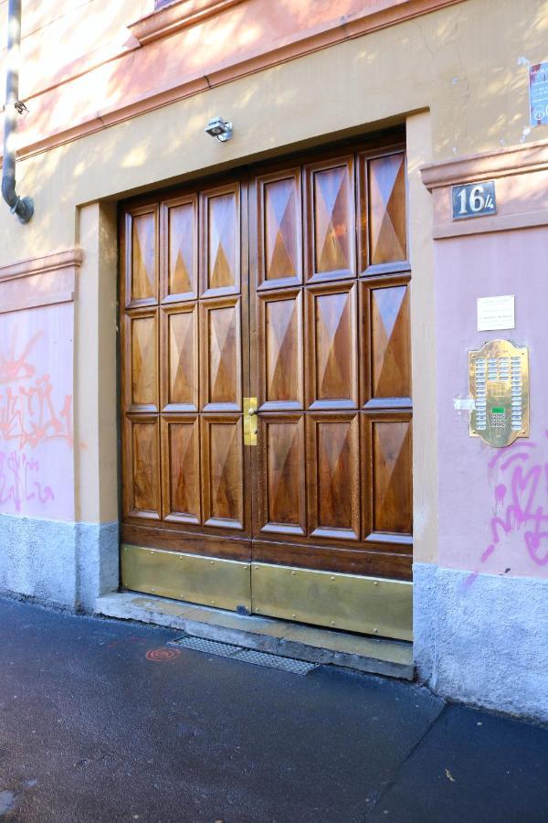 Charming Apartment In The Navigli District - 4 People Milão Exterior foto